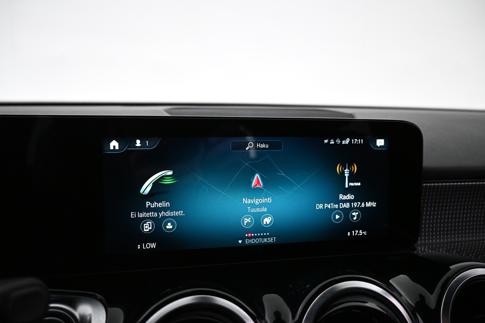 MERCEDES-BENZ GLB 2021