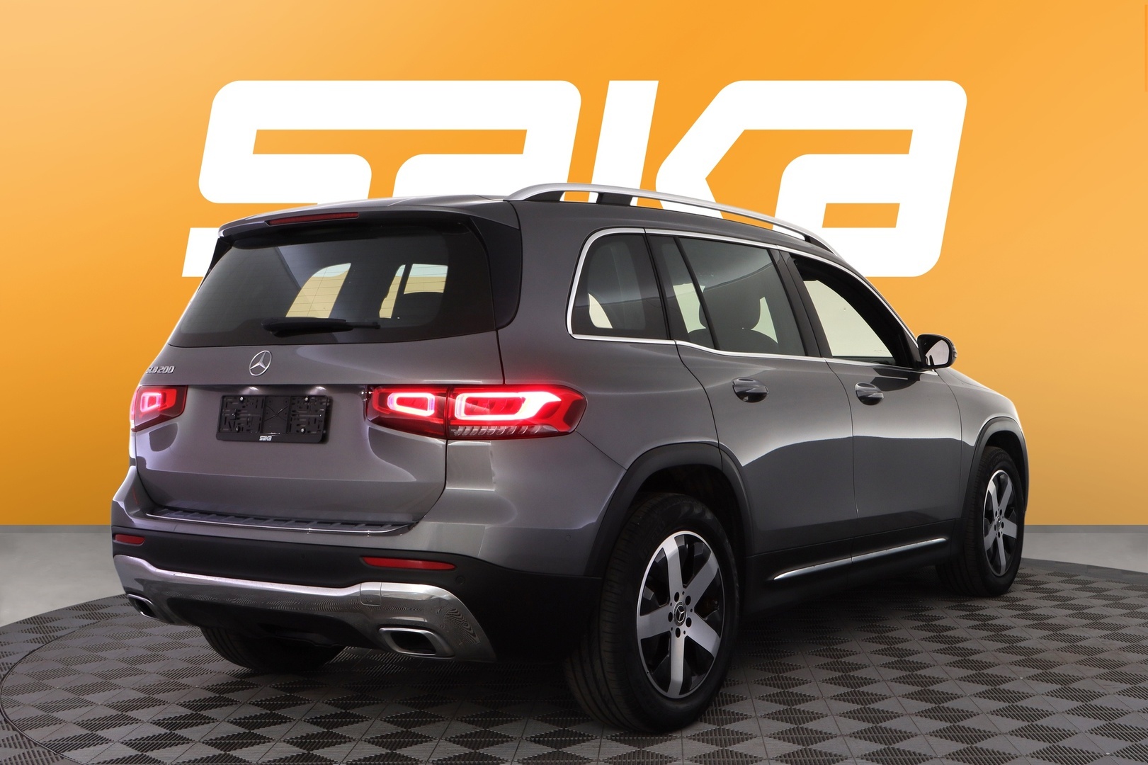 MERCEDES-BENZ GLB 2021