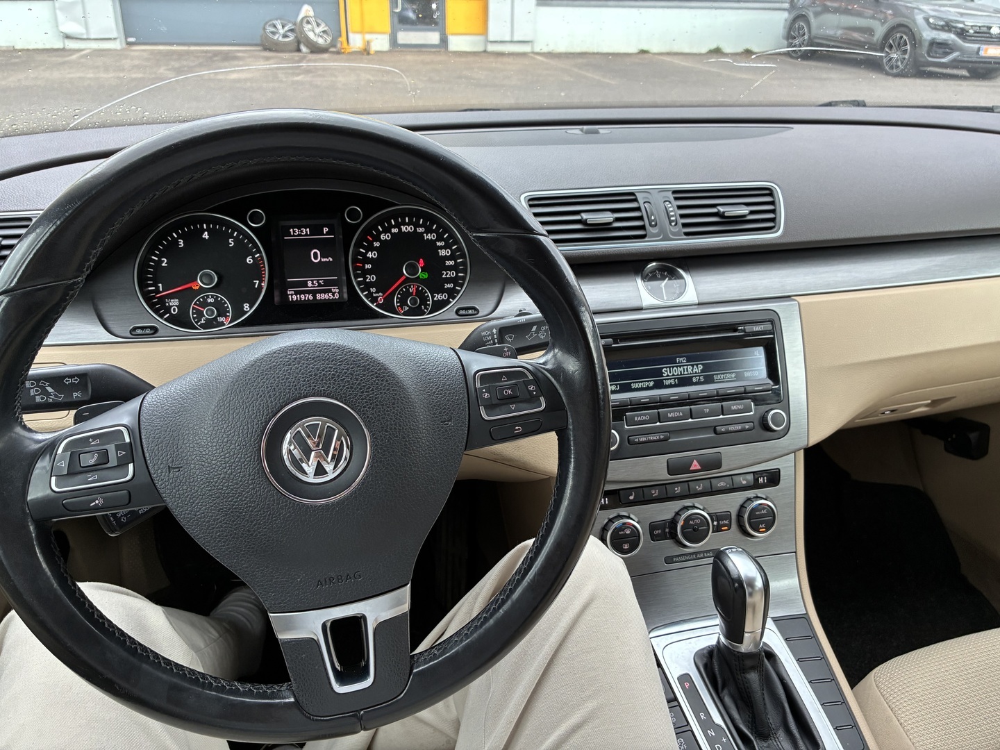VOLKSWAGEN Passat 2012