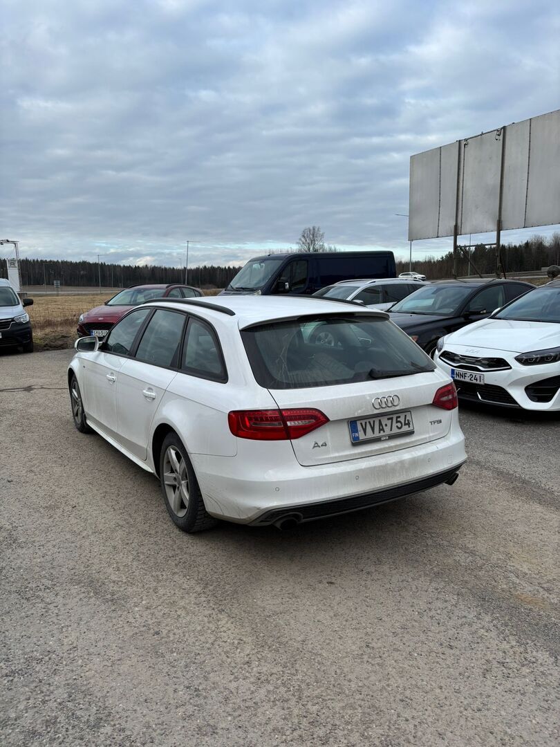 AUDI A4 2014