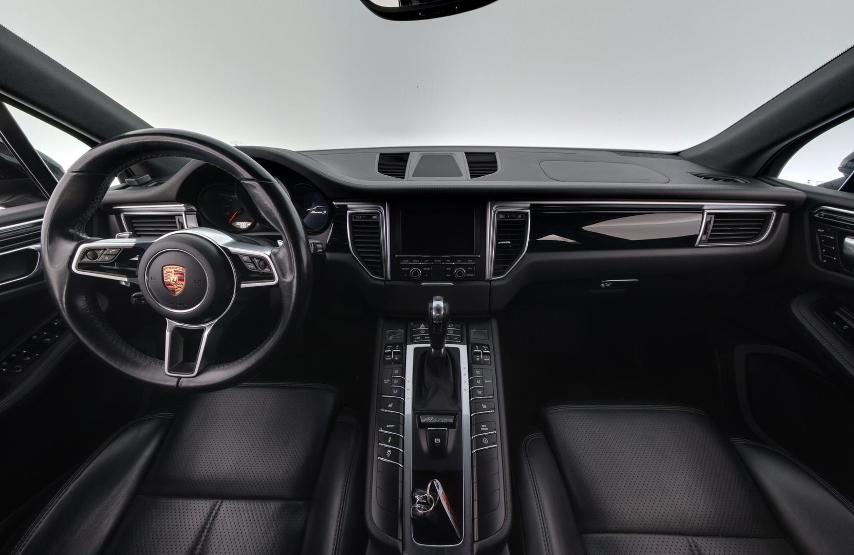PORSCHE Macan 2015