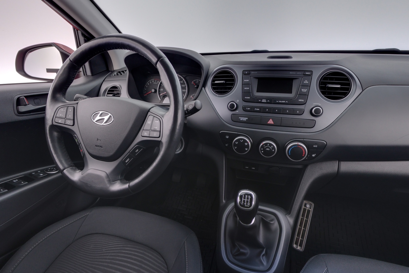 HYUNDAI i10 2018