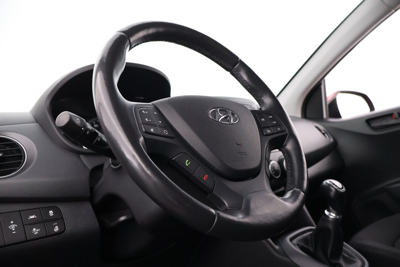 HYUNDAI i10 2018
