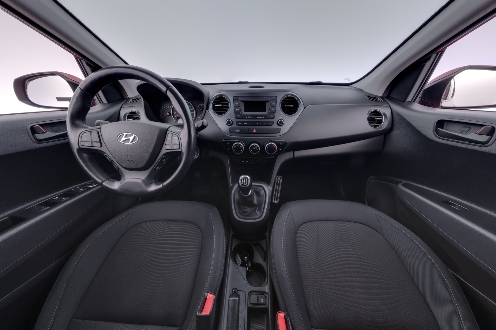 HYUNDAI i10 2018