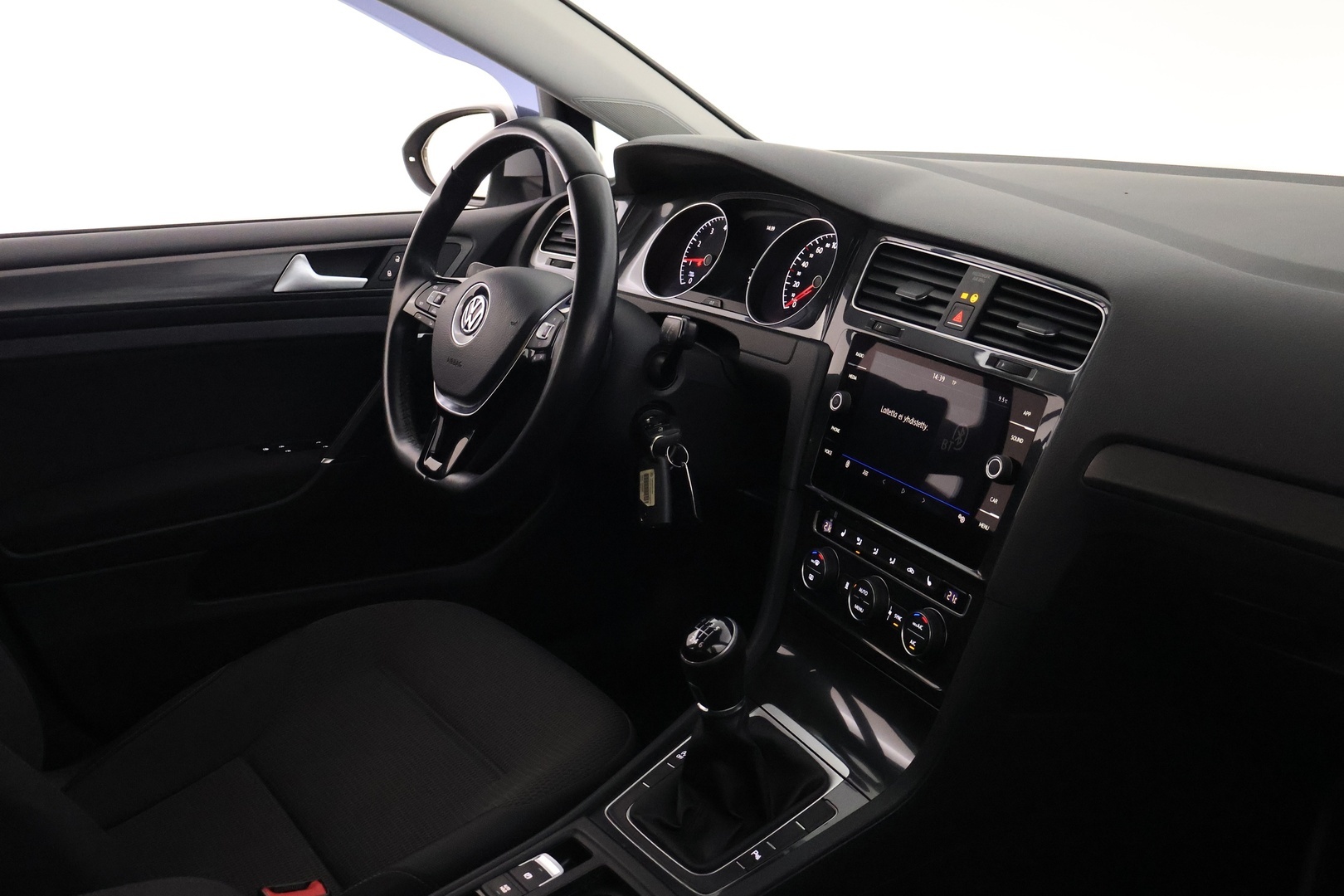 VOLKSWAGEN Golf 2018