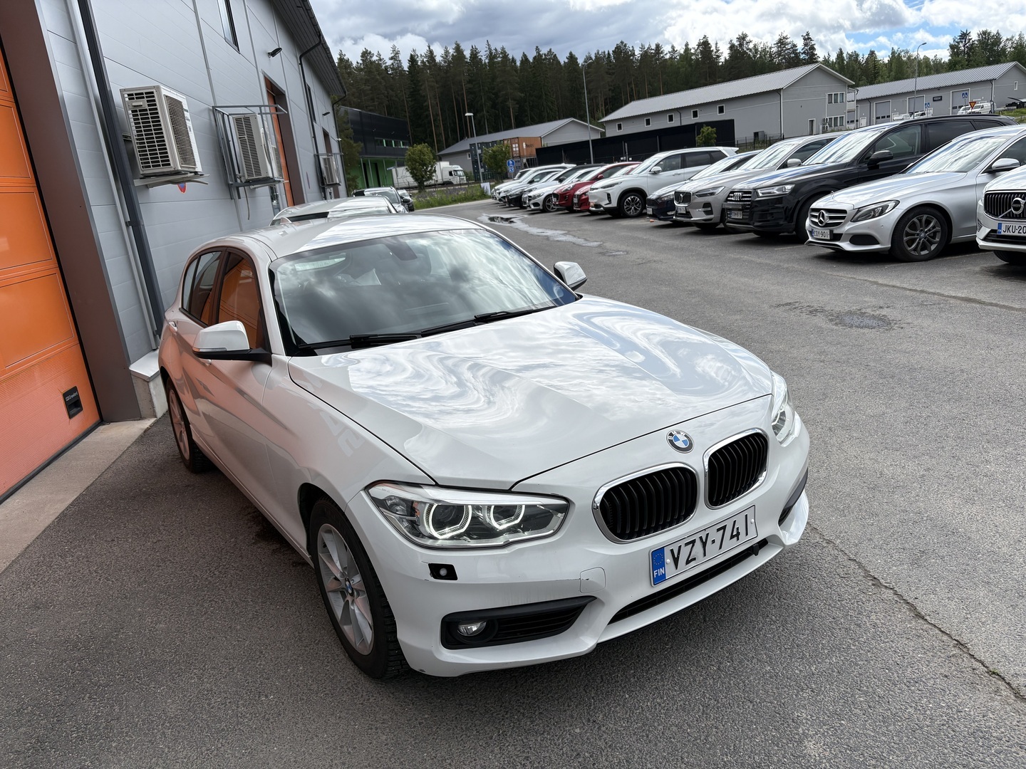 BMW 118 2018