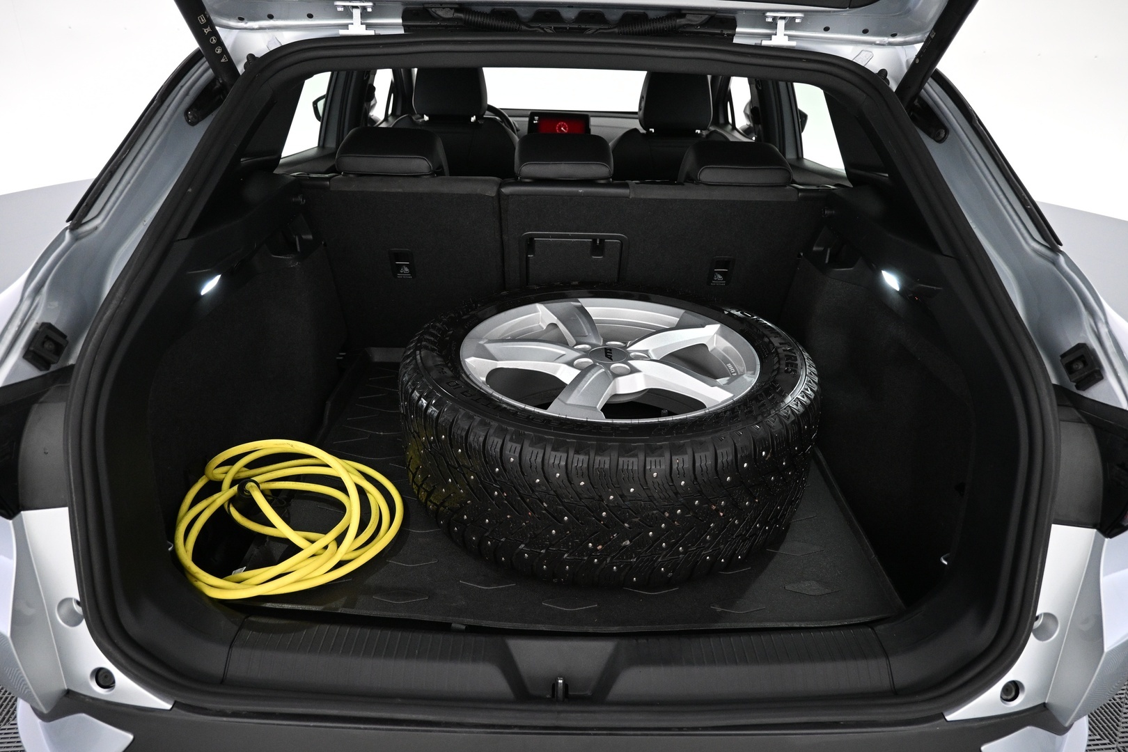 VOLKSWAGEN ID.4 2023