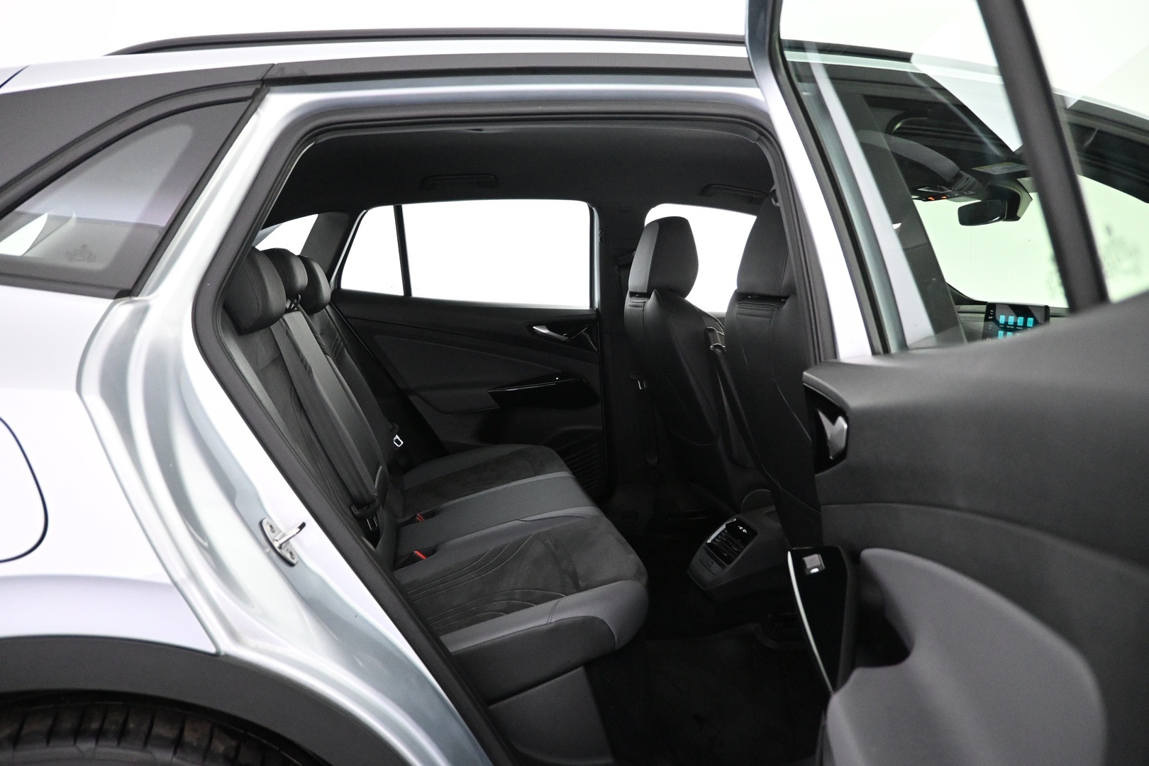 VOLKSWAGEN ID.4 2023