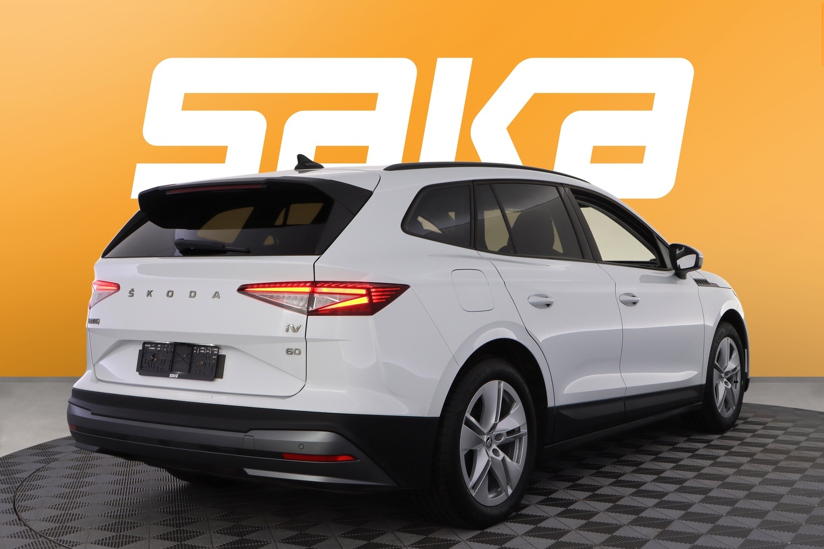 SKODA Enyaq 2023