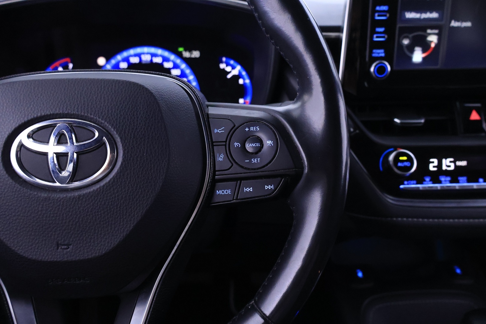 TOYOTA Corolla 2019