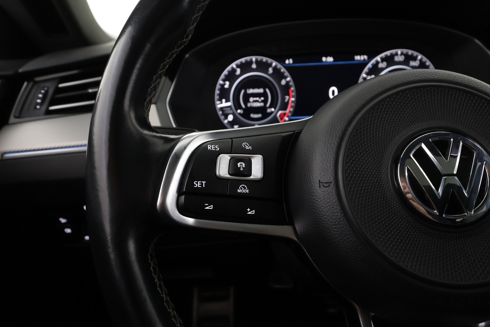 VOLKSWAGEN Arteon 2018