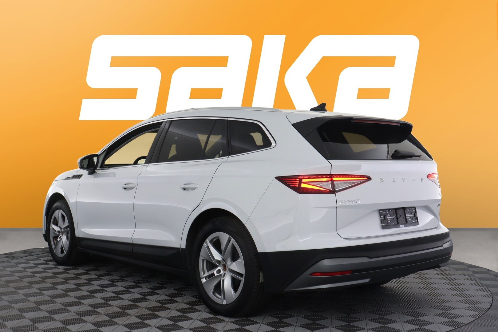 SKODA Enyaq 2023