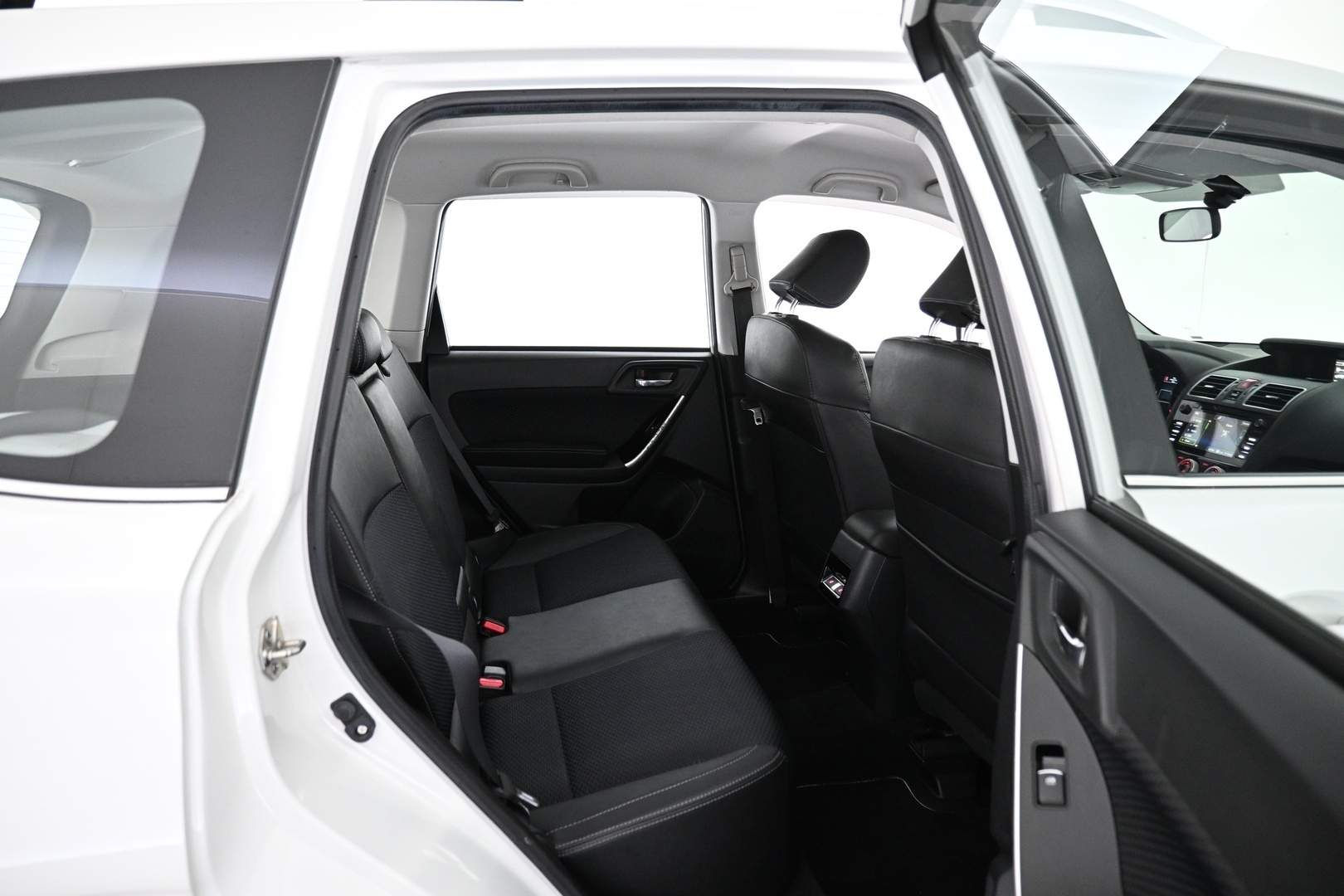 SUBARU Forester 2017