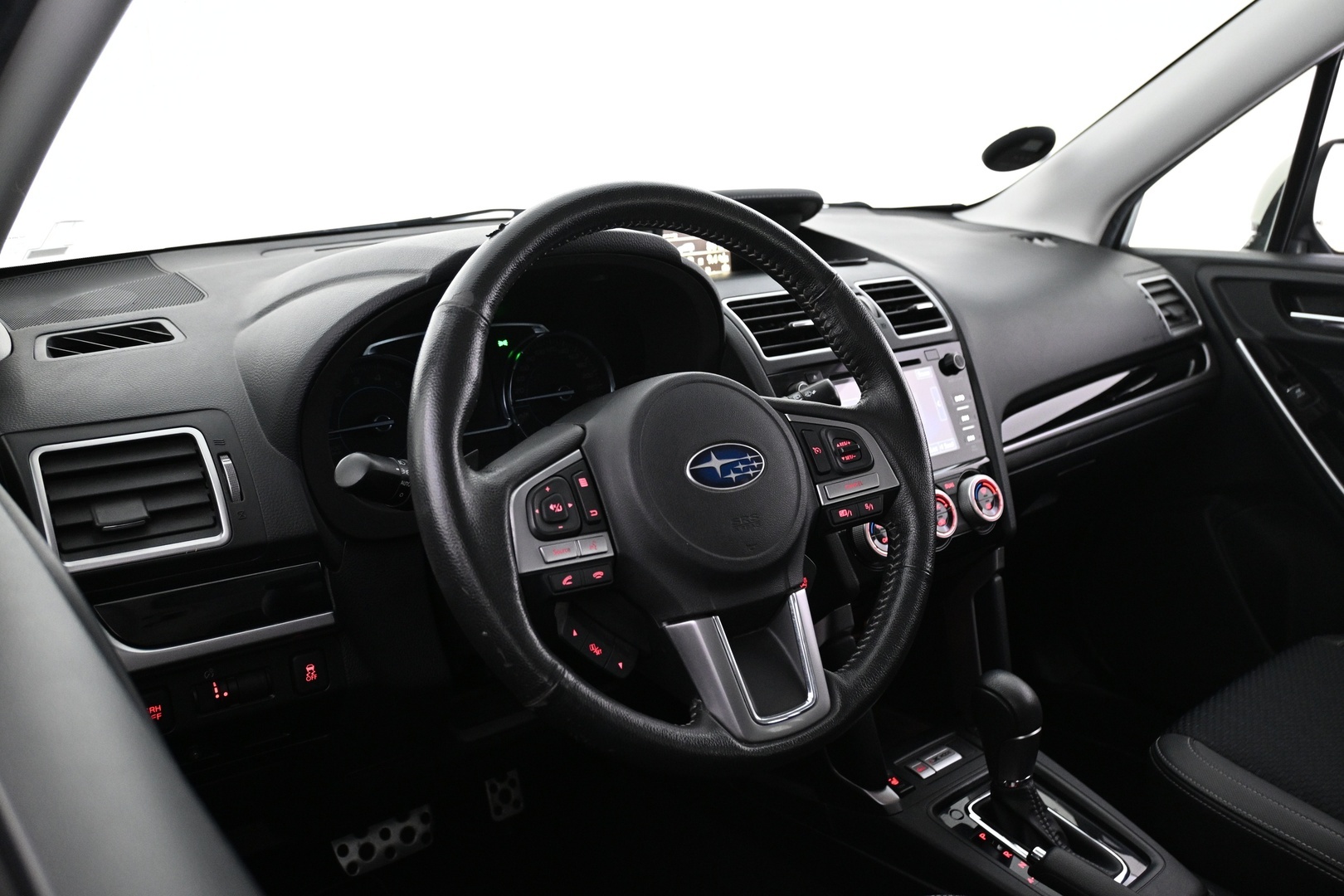 SUBARU Forester 2017