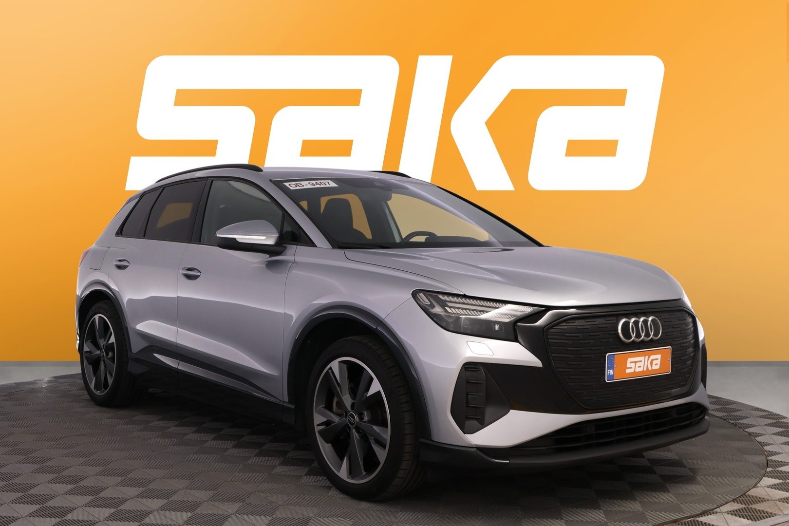 AUDI Q4 e-tron 2022