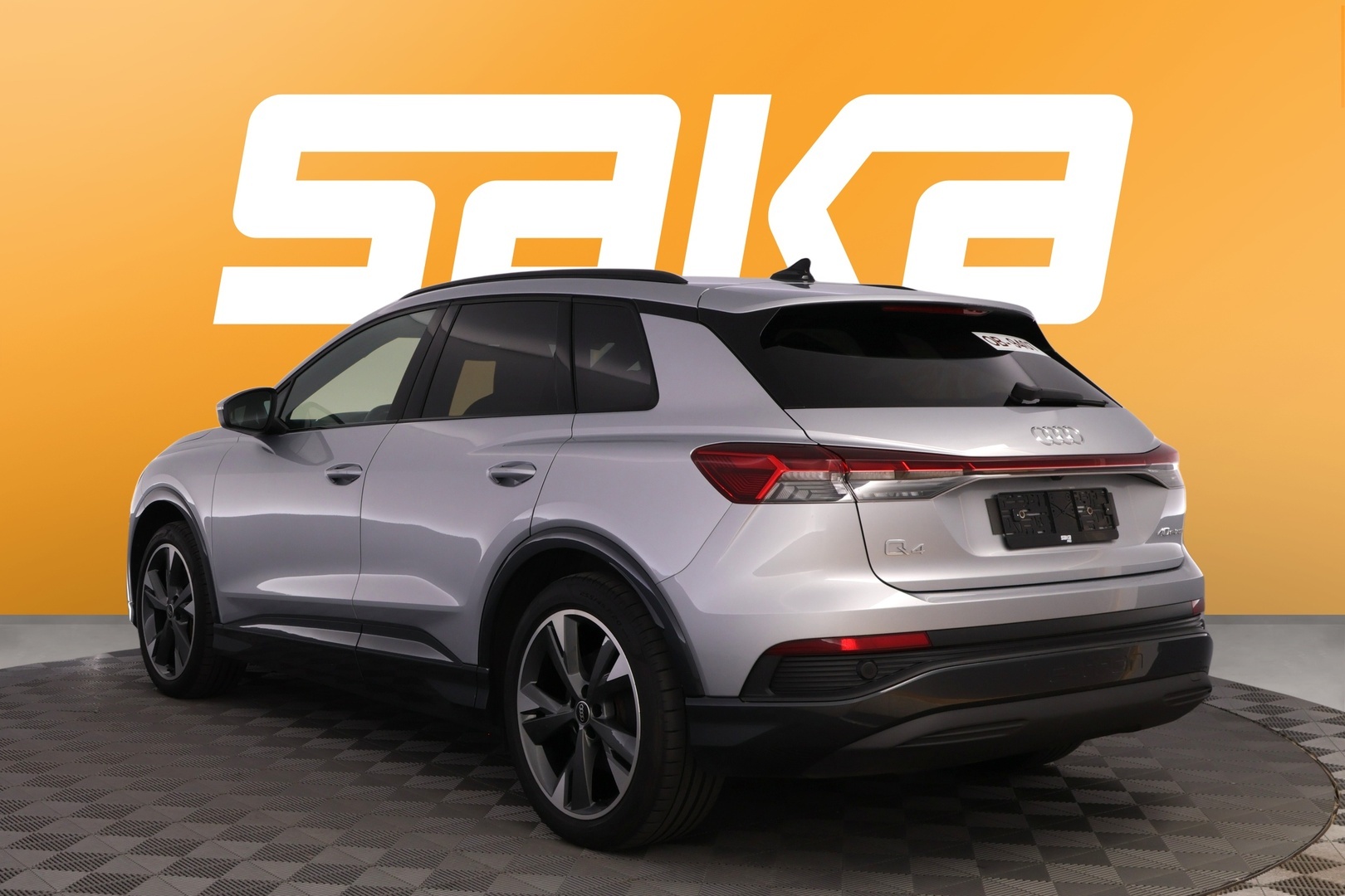 AUDI Q4 e-tron 2022