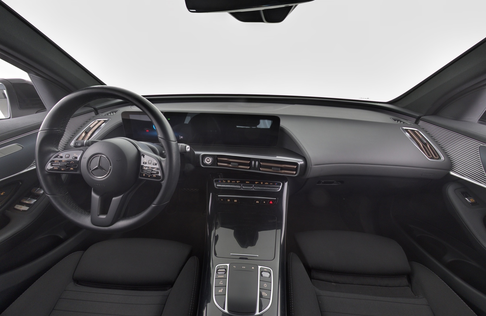 MERCEDES-BENZ EQC 2022