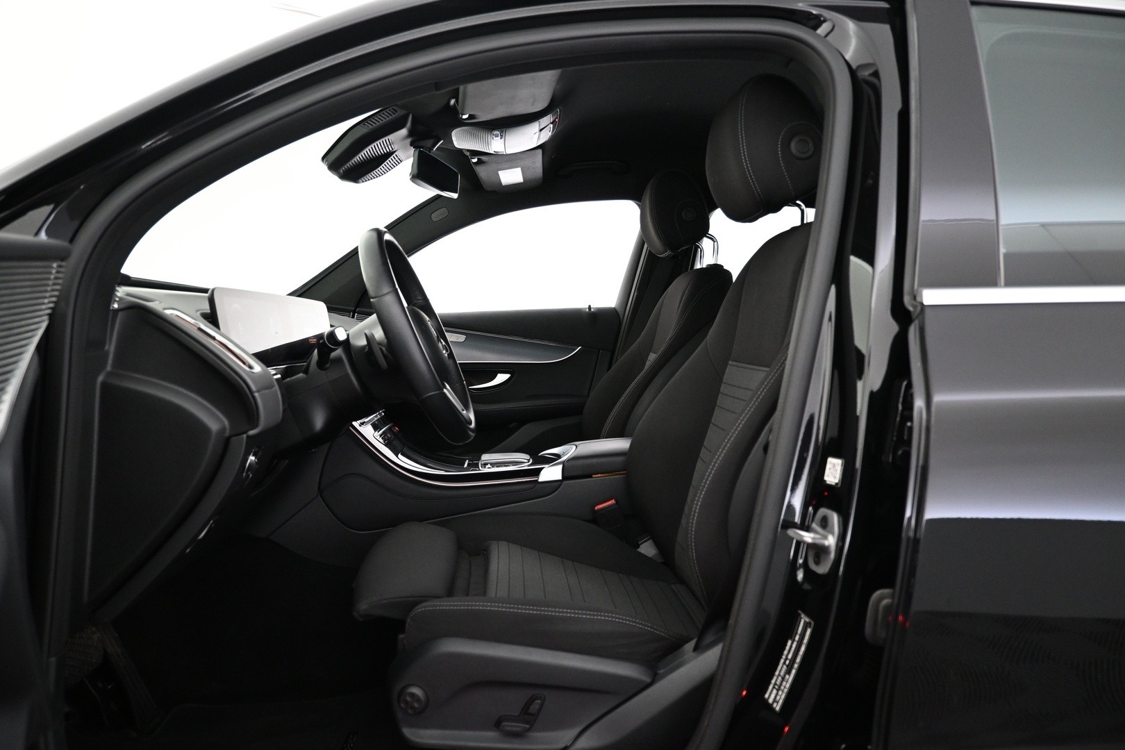 MERCEDES-BENZ EQC 2022