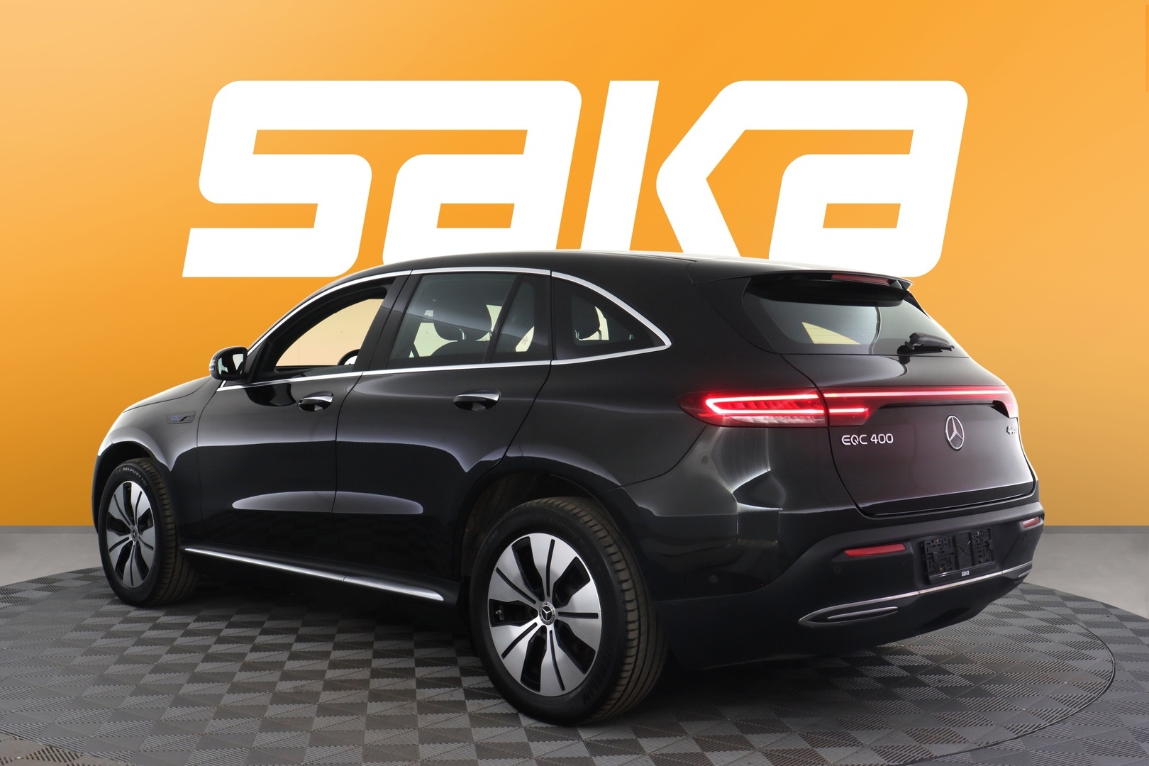 MERCEDES-BENZ EQC 2022