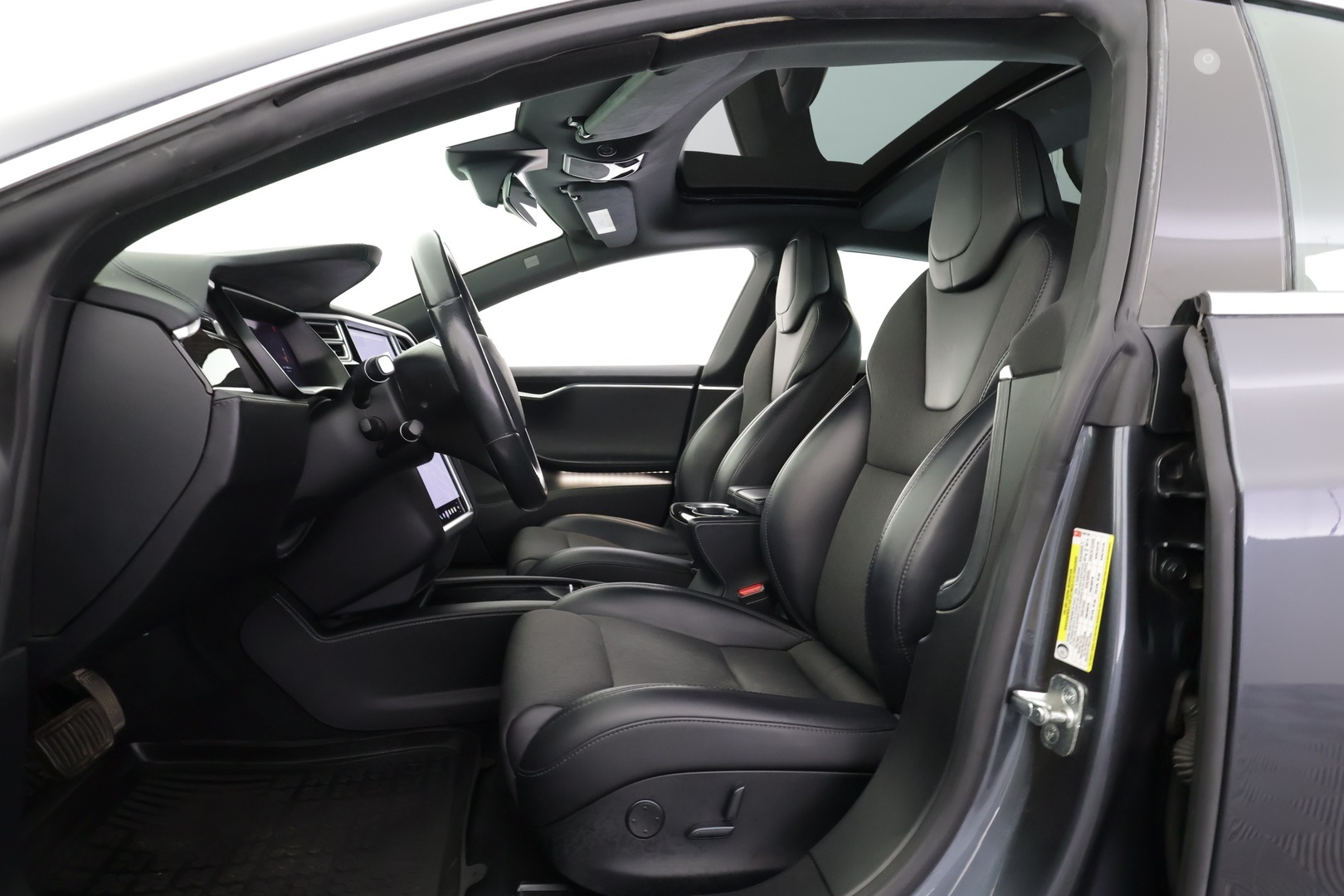 TESLA Model S 2018