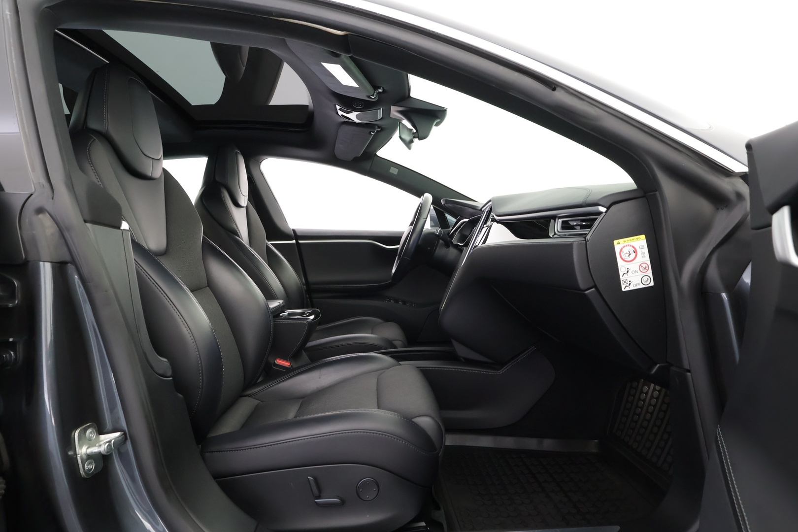 TESLA Model S 2018