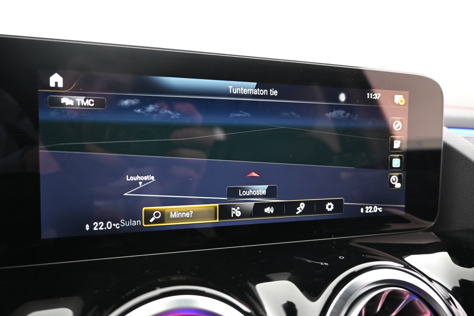 MERCEDES-BENZ EQA 2023