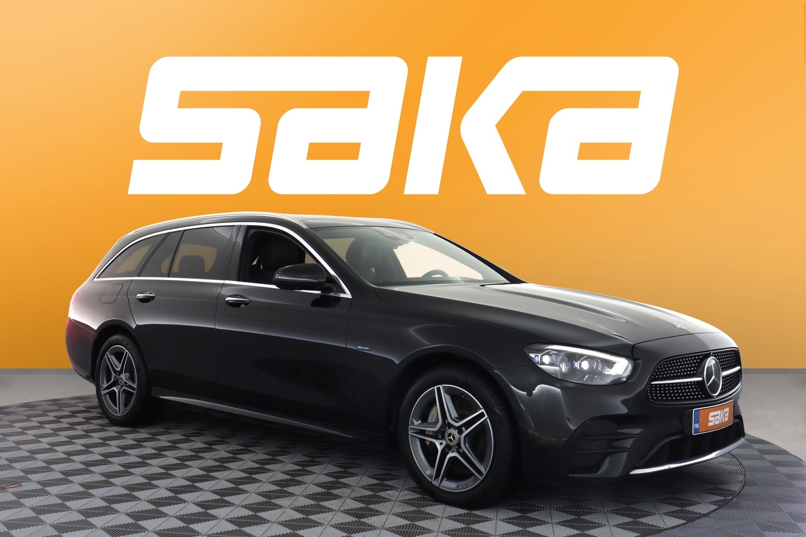 MERCEDES-BENZ E 2021