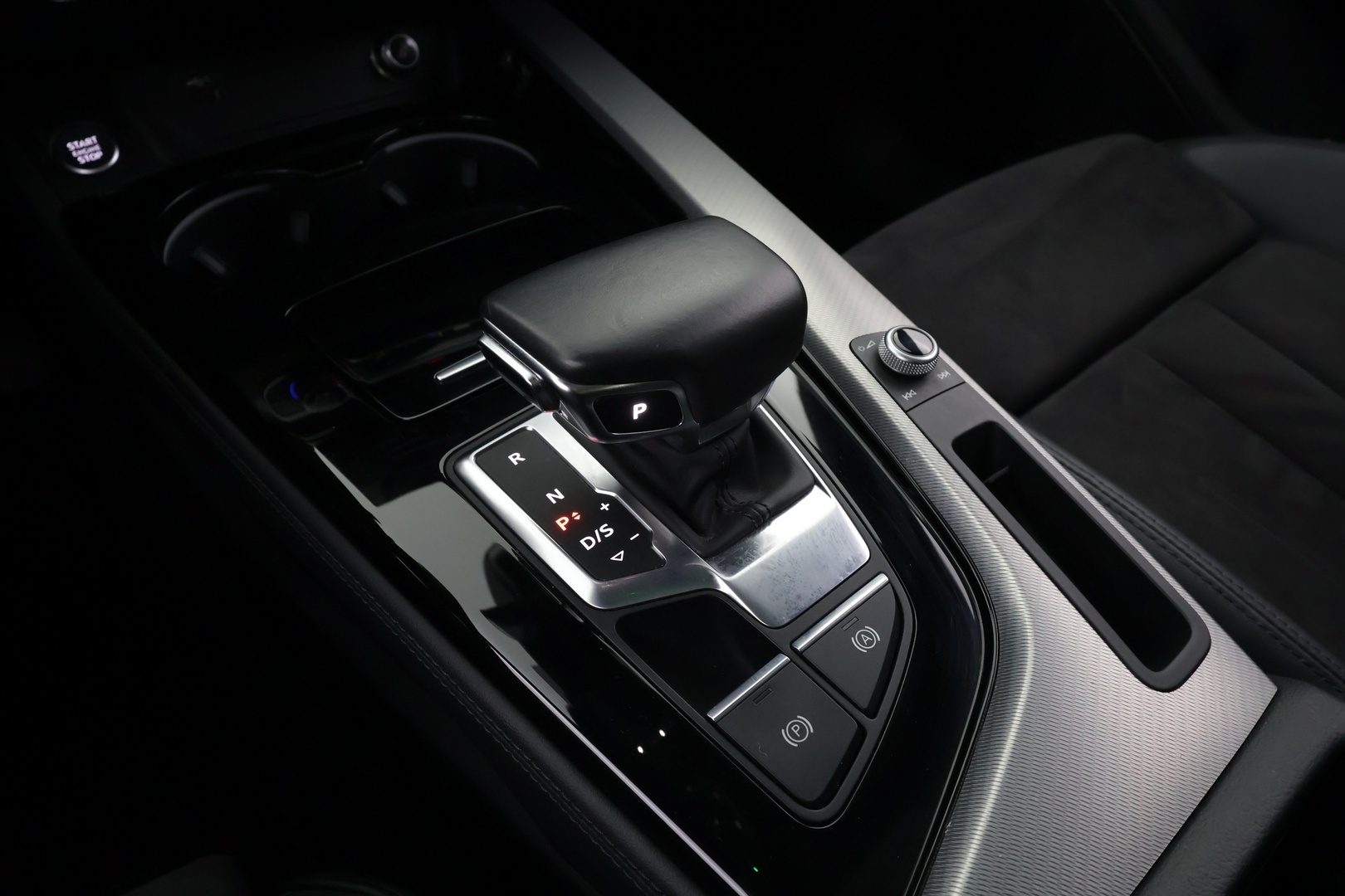 AUDI A4 allroad quattro 2020