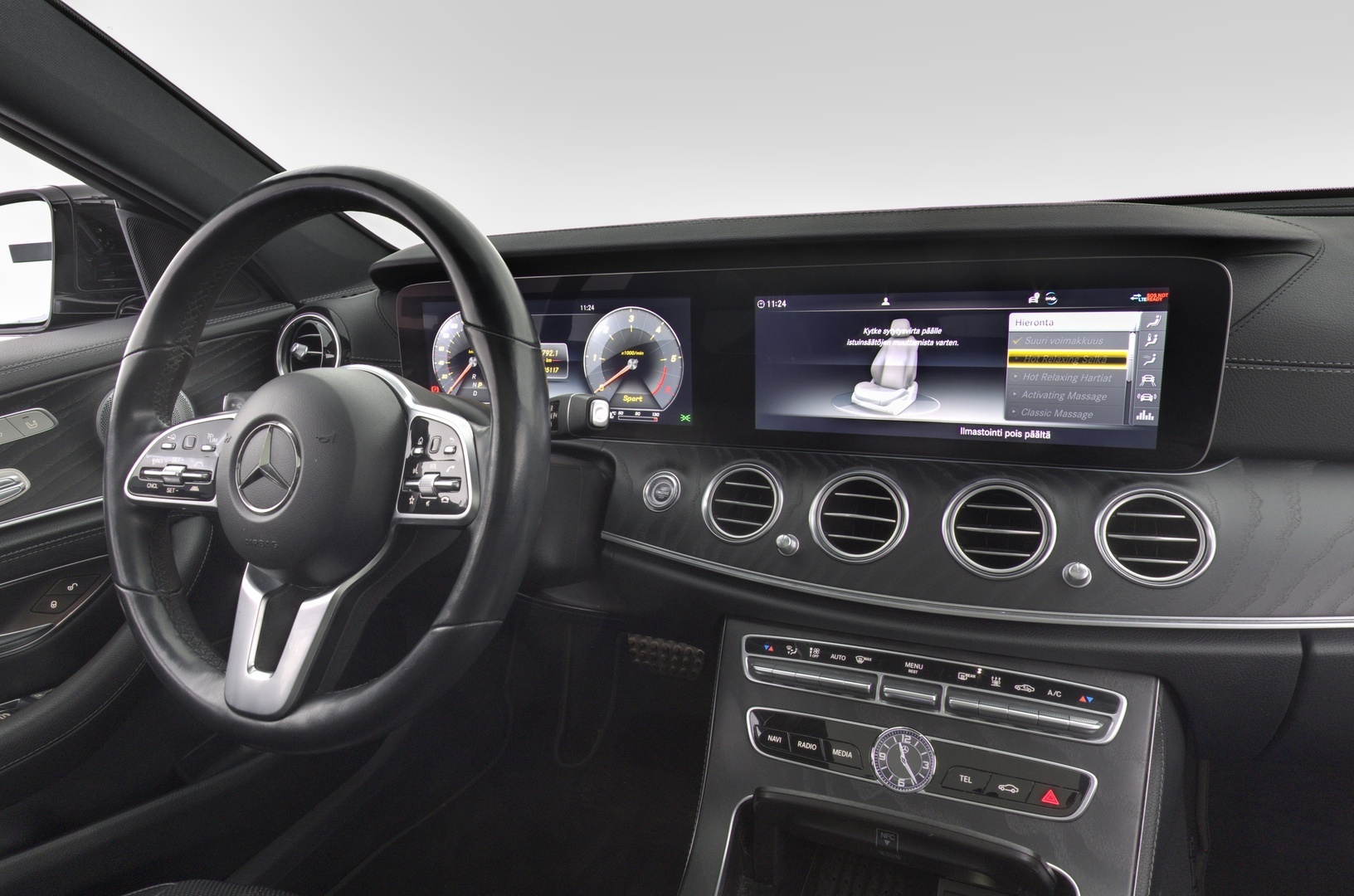 MERCEDES-BENZ E 2019