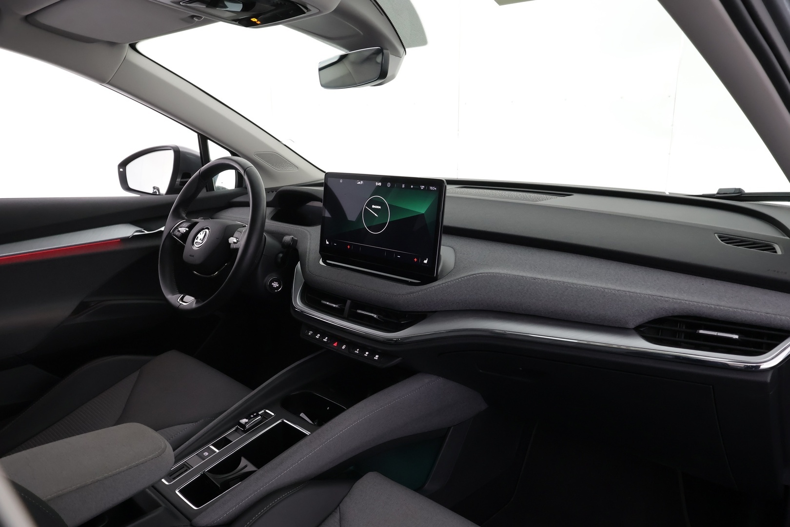 SKODA Enyaq 2023