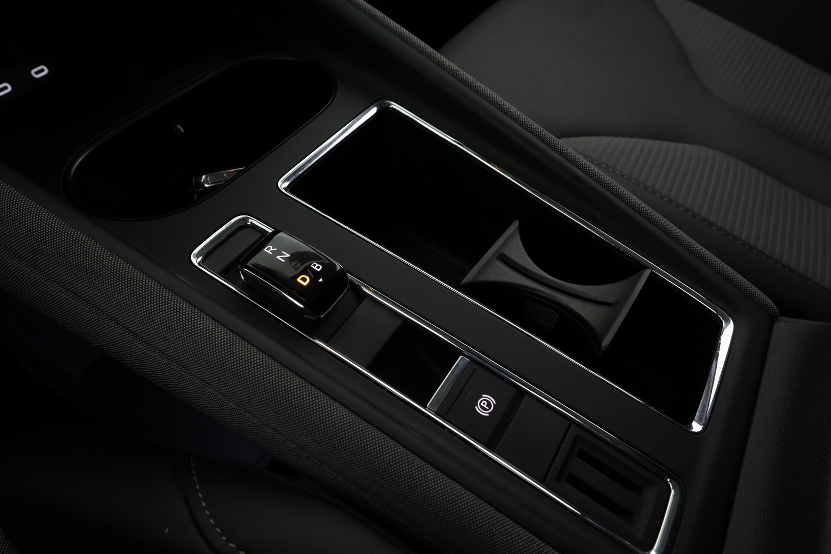 SKODA Enyaq 2023