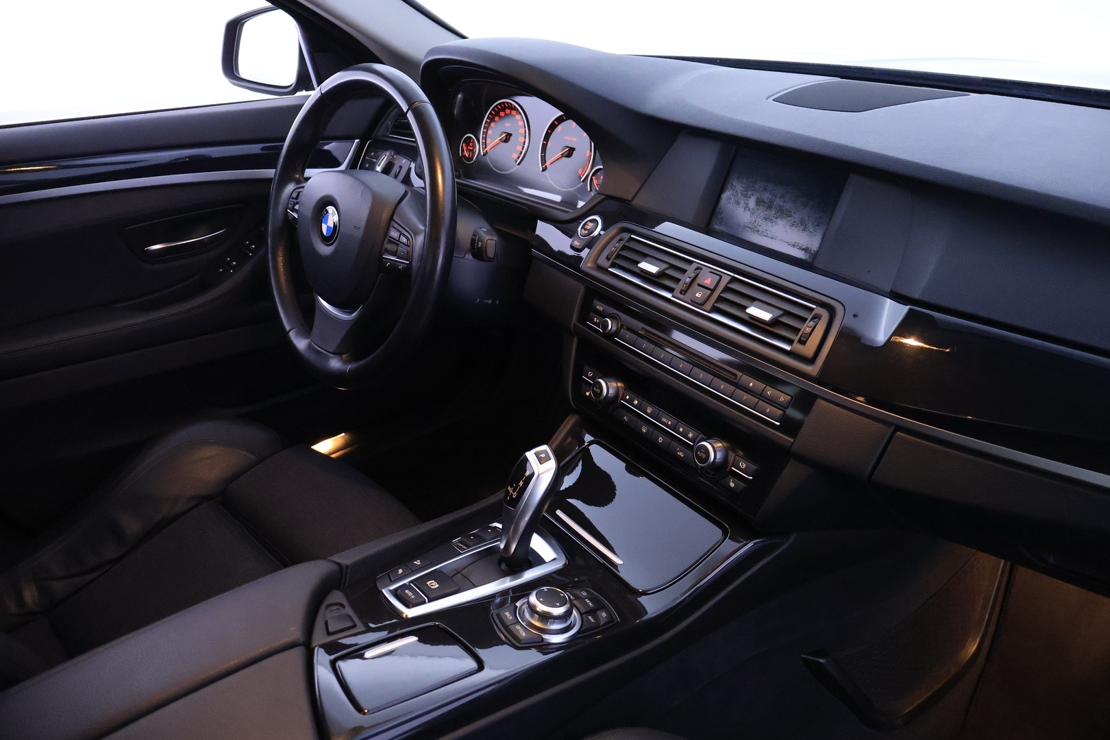 BMW 525 2012