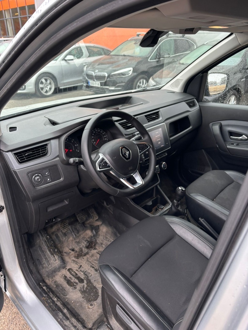 RENAULT Express 2022