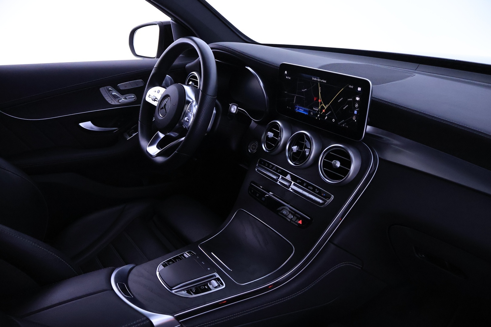 MERCEDES-BENZ GLC 2020