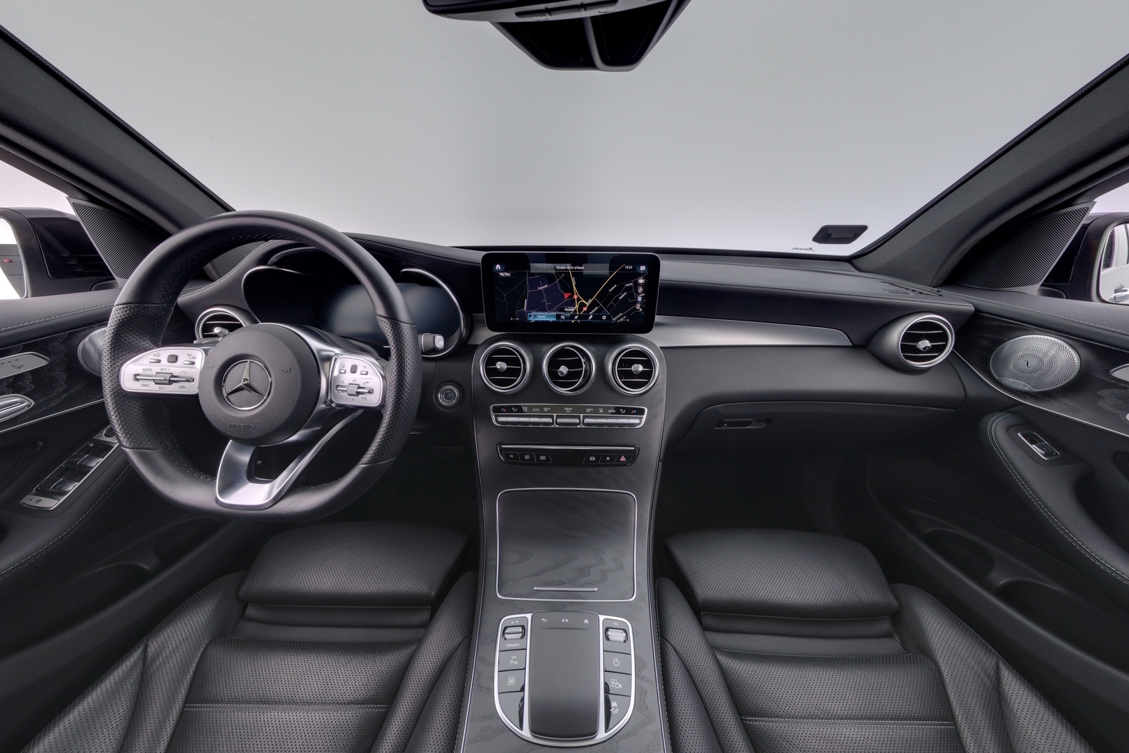 MERCEDES-BENZ GLC 2020