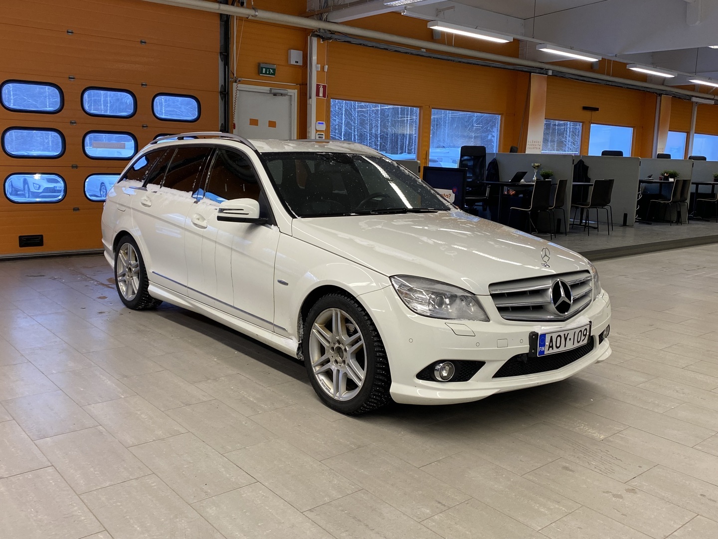 MERCEDES-BENZ C 2009