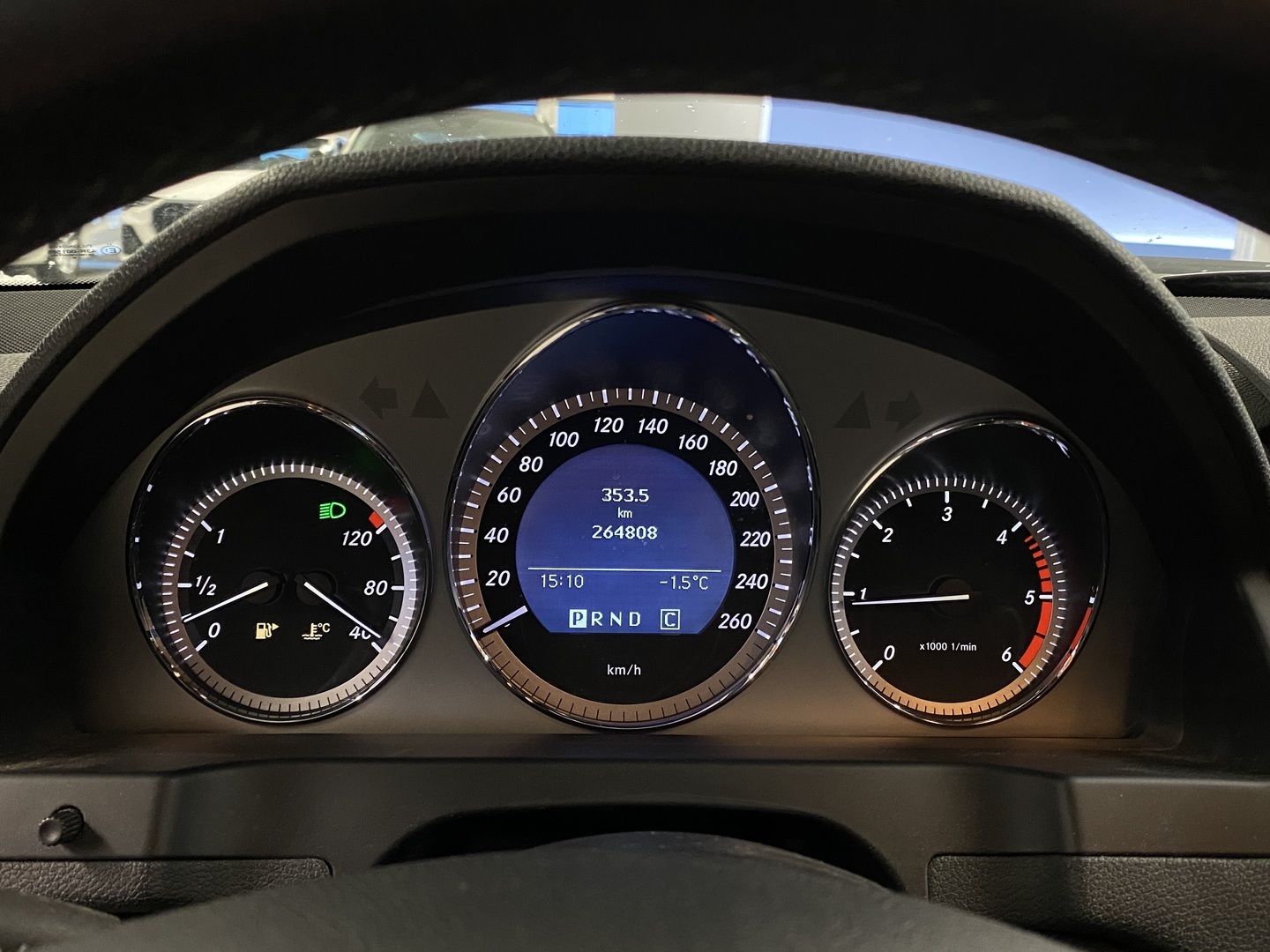 MERCEDES-BENZ C 2009