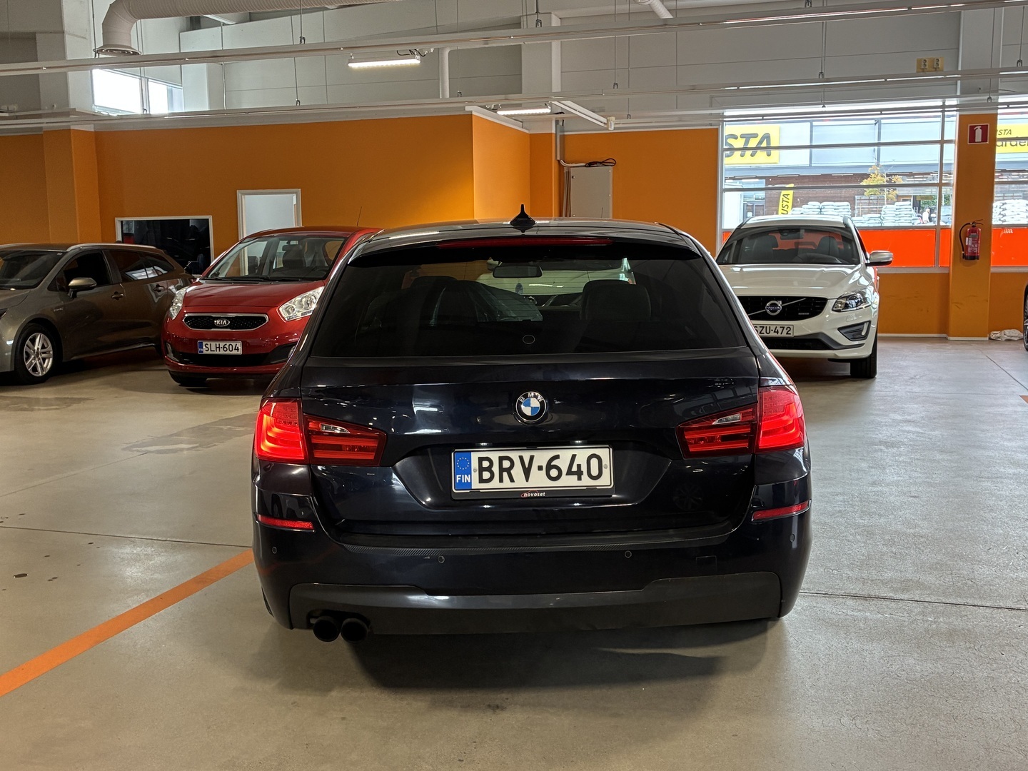 BMW 530 2011