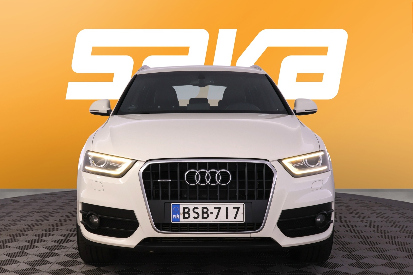 AUDI Q3 2012