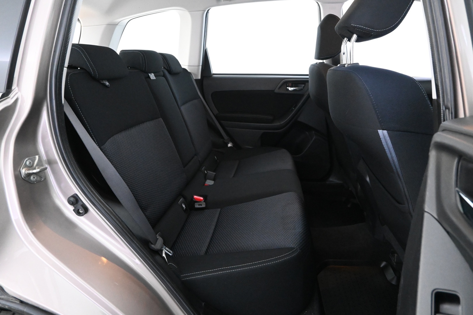 SUBARU Forester 2015