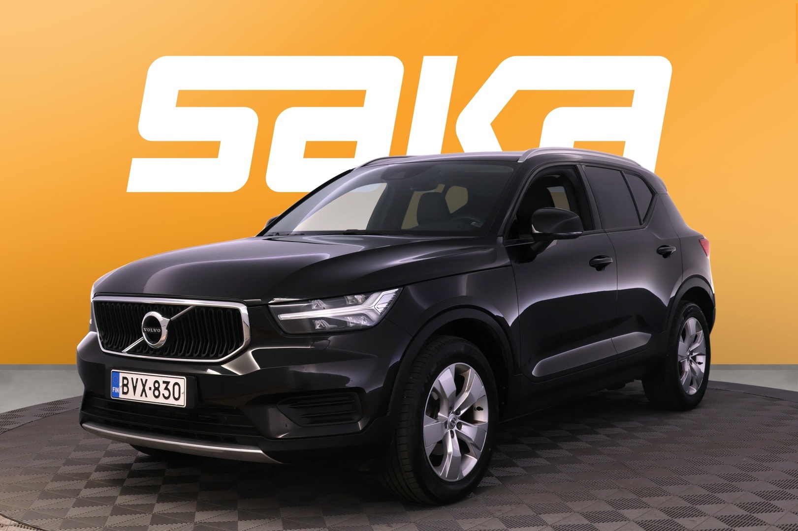 VOLVO XC40 2020