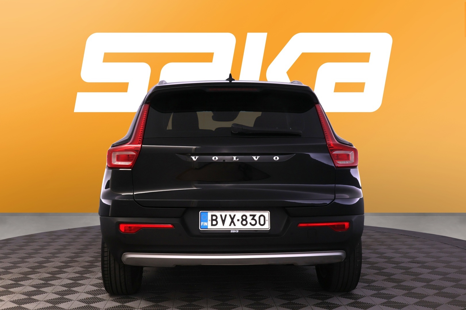 VOLVO XC40 2020