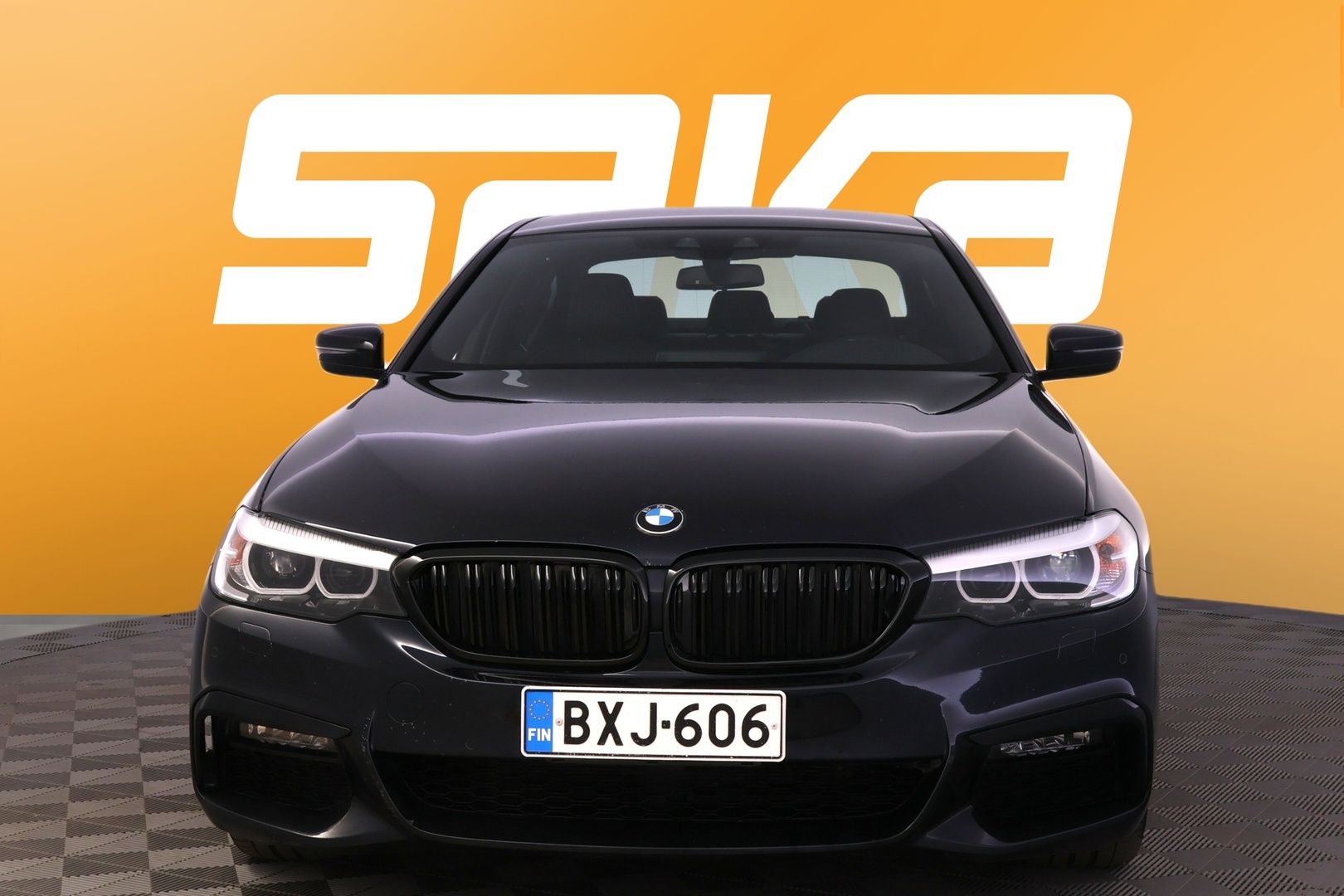 BMW 530 2019