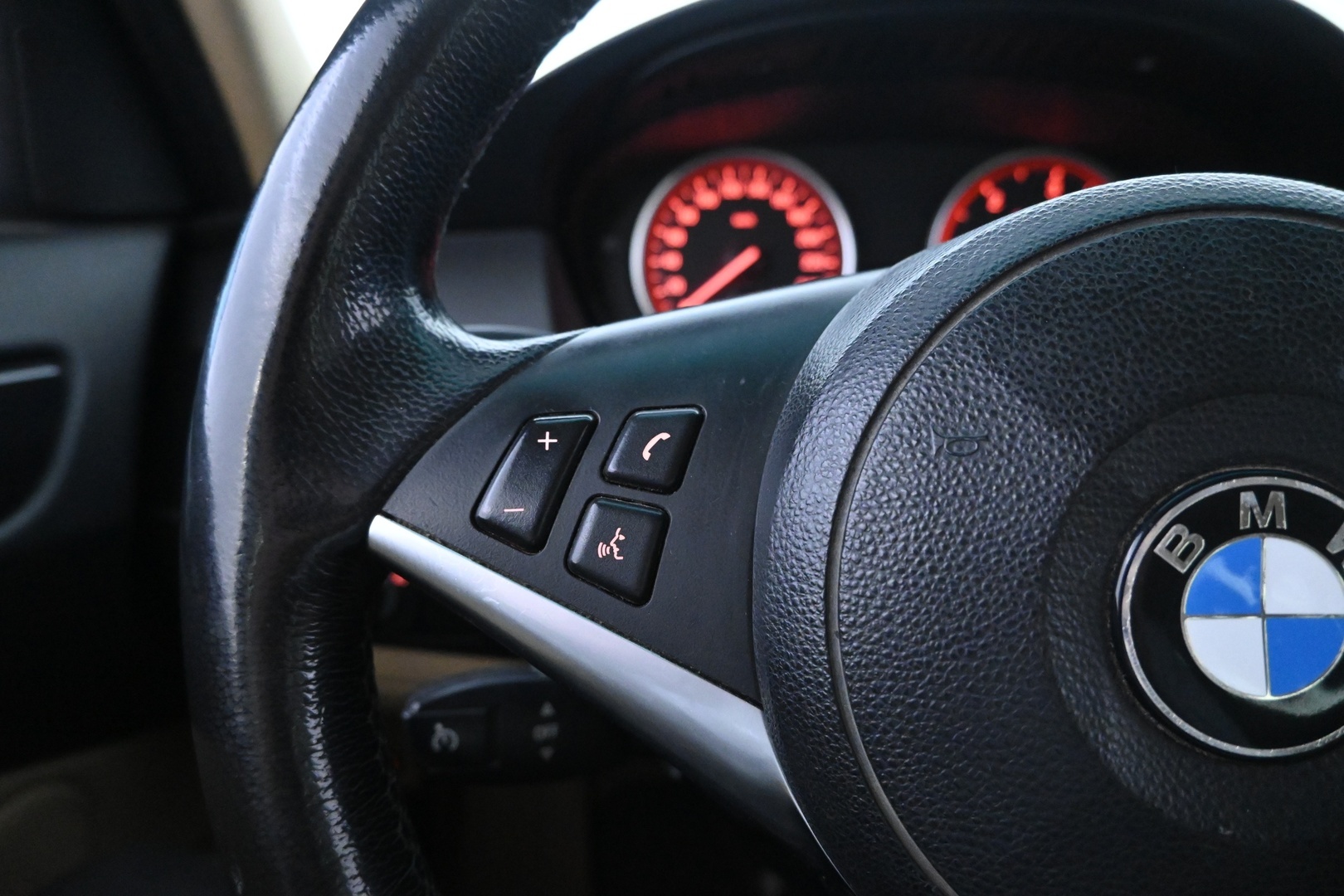 BMW 520 2008