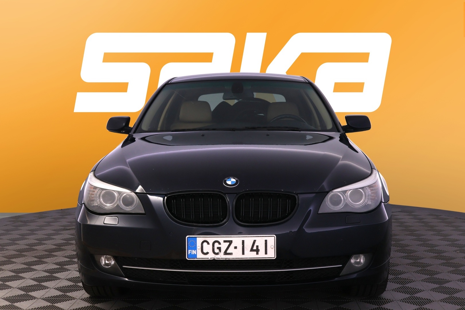 BMW 520 2008