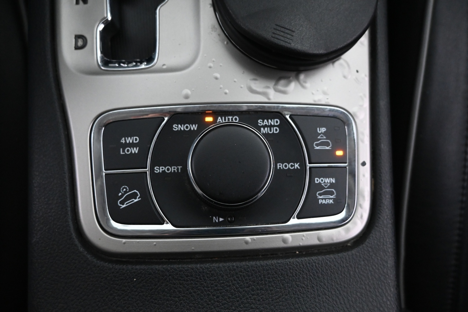 JEEP Grand Cherokee 2011