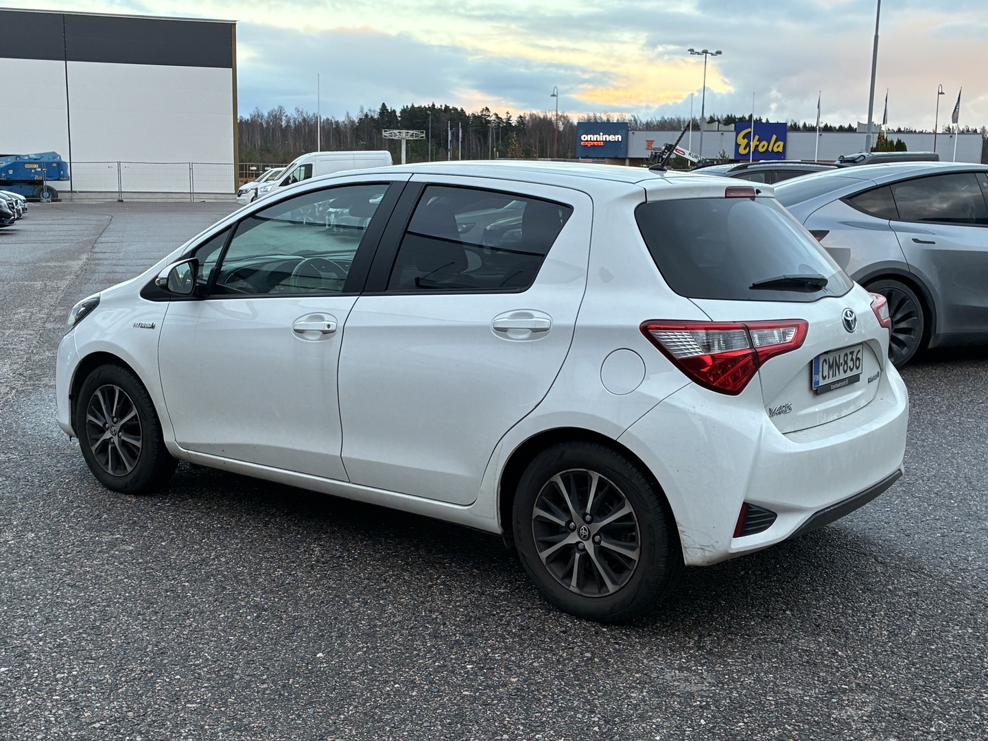 TOYOTA Yaris 2019