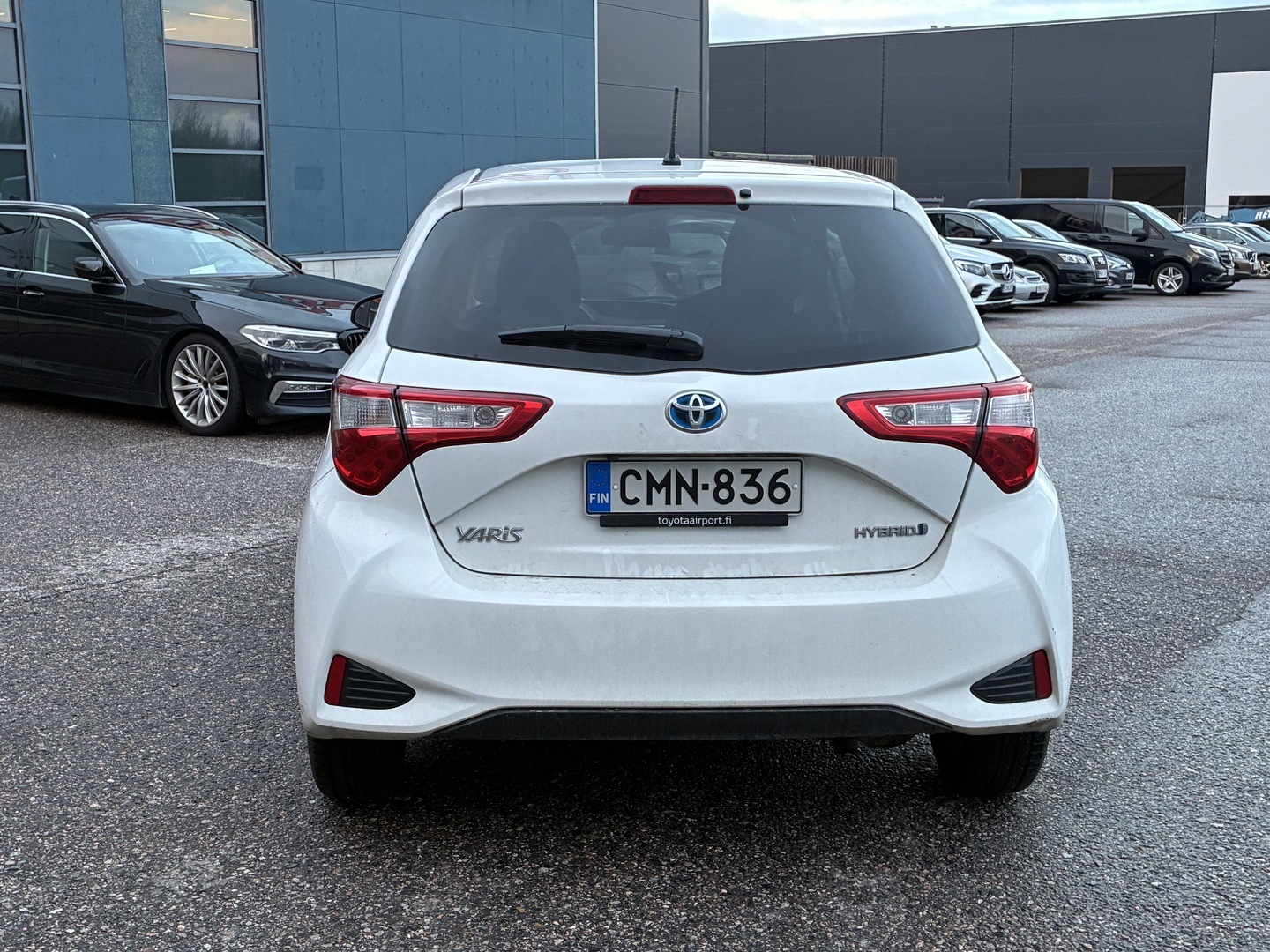 TOYOTA Yaris 2019