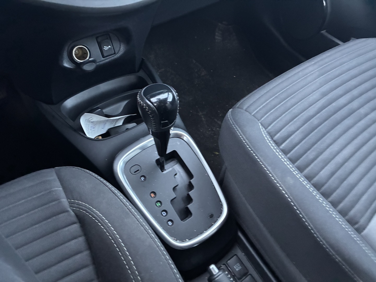 TOYOTA Yaris 2019