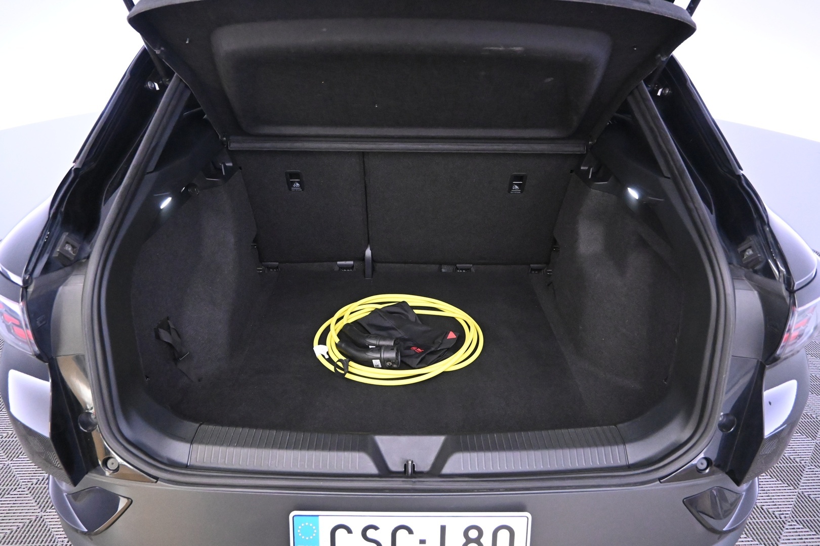VOLKSWAGEN ID.4 2023